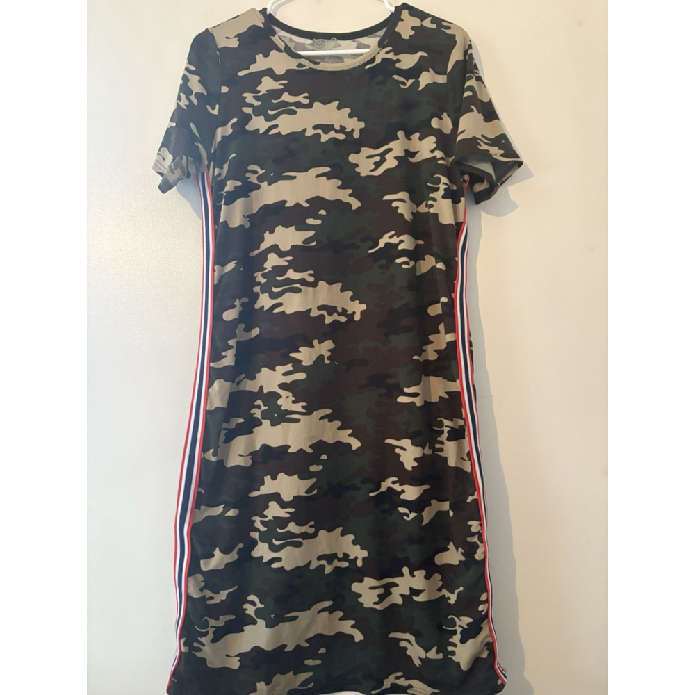 Camouflage Racing Stripes Jersey T-Shirt Dress Short Sleeve Knee Length